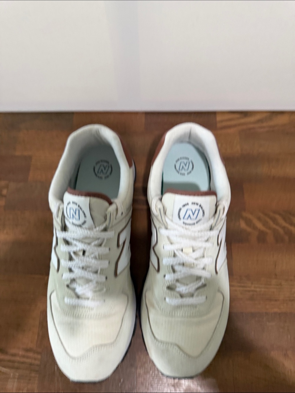 New Balance 574D Rugged Classic Beige Suede Men's Sneaker - Picture 5 of 5